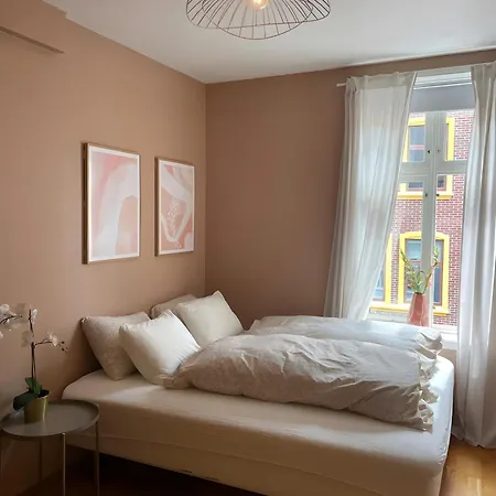 Apartamento Lovely 3-room Gem In The Heart Of Bergen