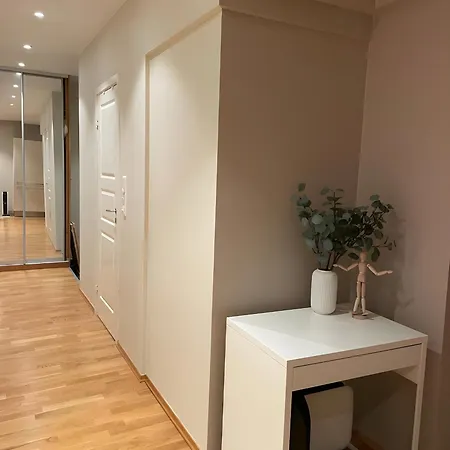 Appartamento Lovely 3-room Gem In The Heart Of Bergen